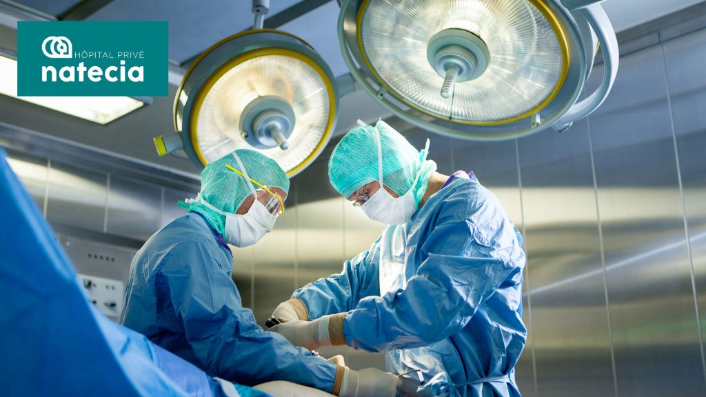Natécia : Opération chirurgicale